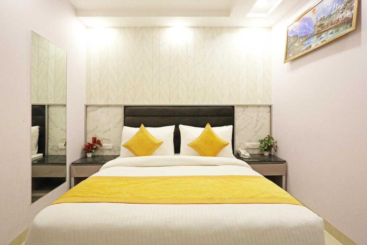 Frankstay By Hotel Mayfair Newly Built - ニューデリー エクステリア 写真