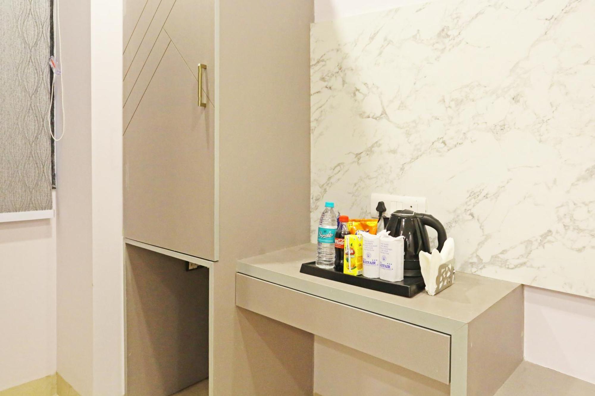 Frankstay By Hotel Mayfair Newly Built - ニューデリー エクステリア 写真