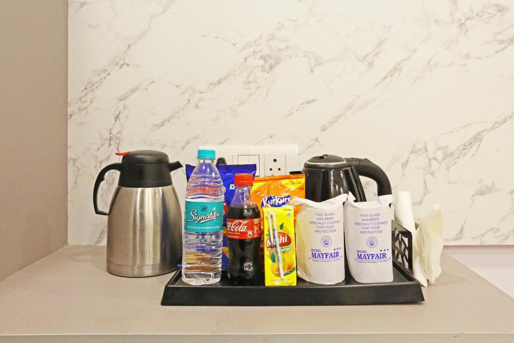Frankstay By Hotel Mayfair Newly Built - ニューデリー エクステリア 写真
